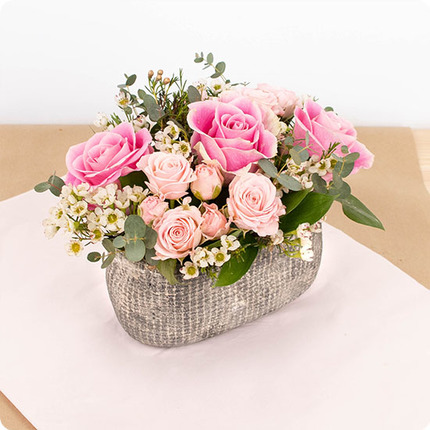 Composition de fleurs panier fleuri tons roses 123fleurs comparaison bloomyrama