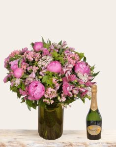 Duo bouquet fleurs de saison et champagne Perrier Jouet grand brut bloomyrama