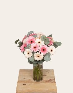 bouquet de germinis roses livraison fleurs de saison comparaison bloomyrama