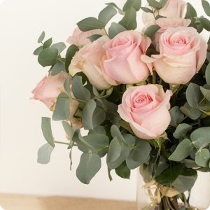 Livraison bouquet roses roses comparaison bloomyrama