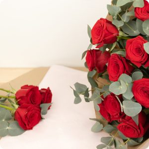 Livraison bouquet roses rouges comparaison bloomyrama