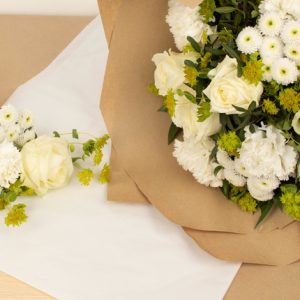 Bouquet blanc eden 123fleurs bloomyrama livraison de fleurs