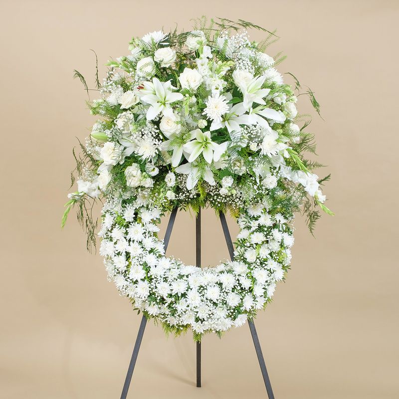 couronne funéraire blanche interflora sur bloomyrama