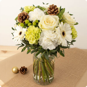 Bouquet blanc neige des pins roses blanches livraiosn 123fleurs comparateur de fleurs bloomyrama